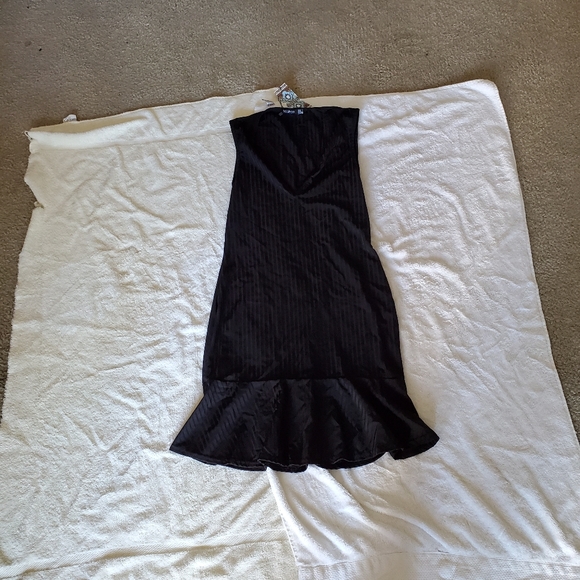 Light jacket and dress - Picture 2 of 2